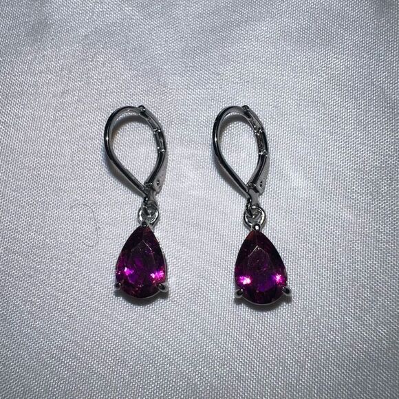 Dainty Silvertone and Deep pink stone Earrings - Picture 1 of 4